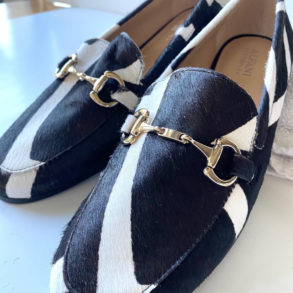 Alfani Step N Flex Calf Hair Loafers W/Brass Clasp Detail - NEW Sz 10
